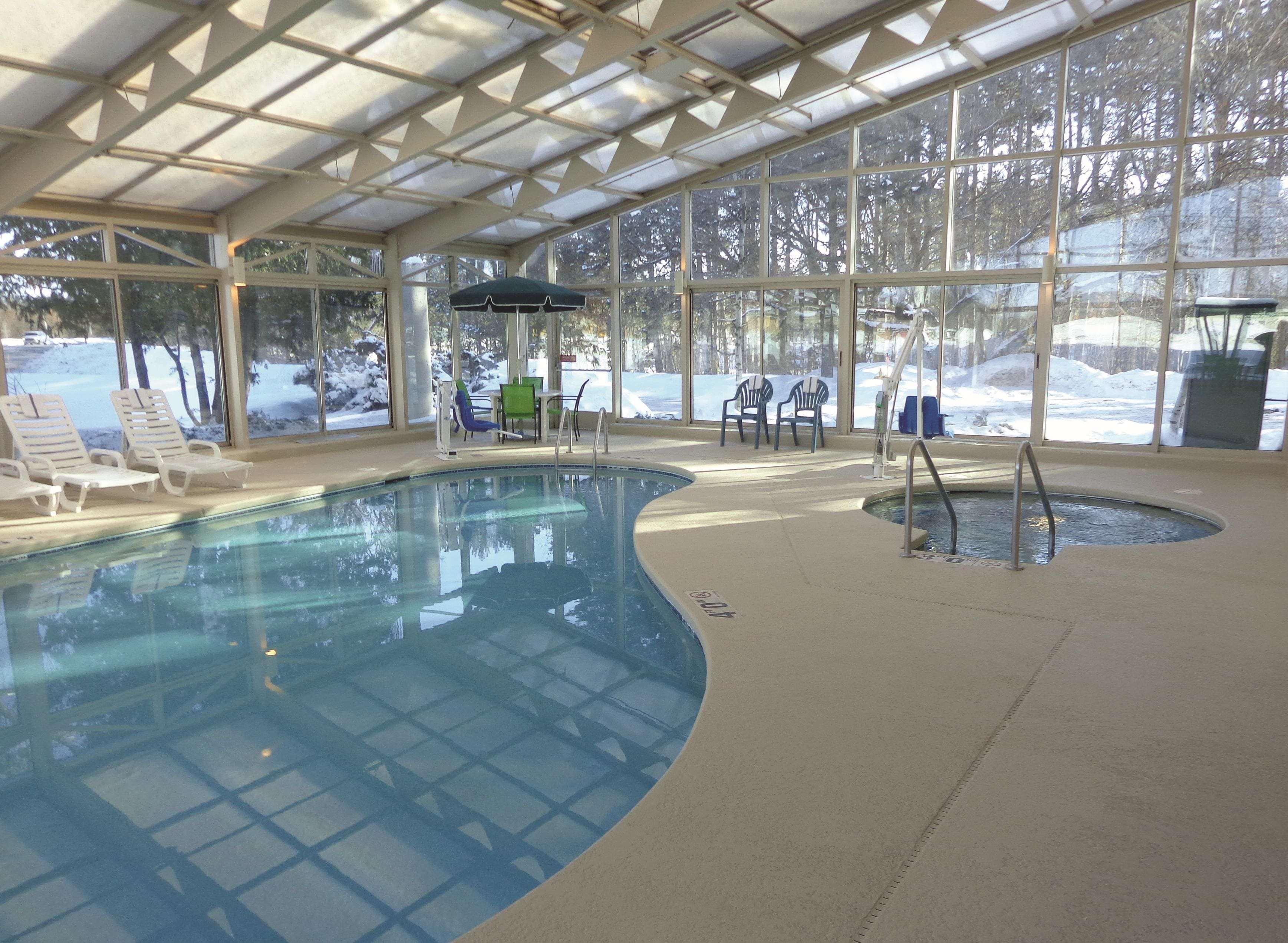 La Quinta By Wyndham Stevens Point Hotel Exterior photo